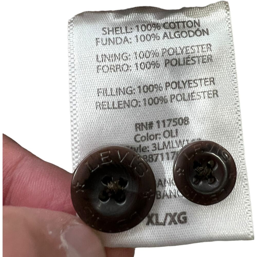 Levi's Sherpa Lined Button Up - image 8